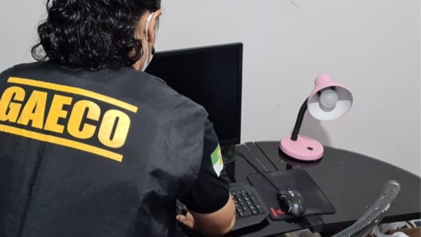 Advogados são presos por envolvimento com facções criminosas