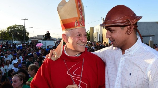 Prefeito Allyson receberá novo bispo da Diocese no Palácio da Resistência dia 17