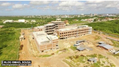 As obras vÃ£o ser retomadas, sÃ³ nÃ£o sabe quando