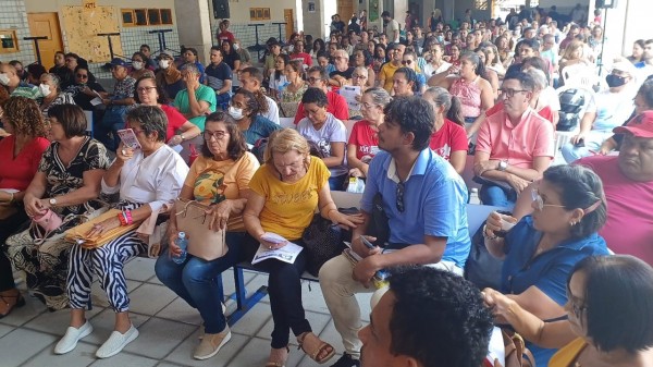 Professores rejeitam proposta do Governo Fátima e deflagram greve na Rede Estadual
