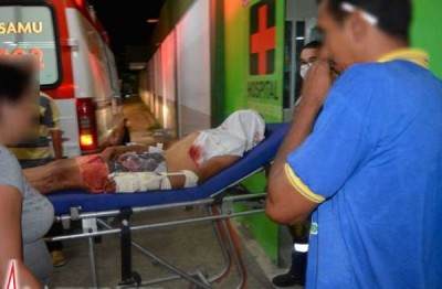 Jovens sÃ£o baleados apÃ³s discursÃ£o com desafetos no Conjunto IntegraÃ§Ã£o
