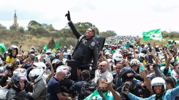 Opinião: A perseguição do sistema que vai deixar a direita cada vez mais forte no Brasil