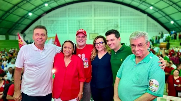 O palanque do atraso no RN