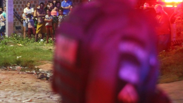 Governo Fátima humilha policiais e bombeiros militares
