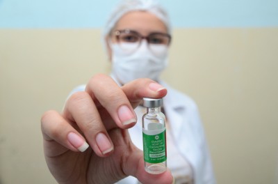 Mossoró tem estoque da vacina AstraZeneca zerado e aguarda por mais doses
