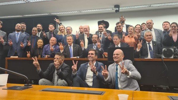 General Girão afirma que base do PL vem com tudo; 'caçadores, e não caça'