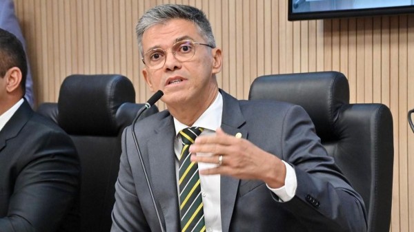 Emenda de Coronel Azevedo recupera a isenção dos militares estaduais