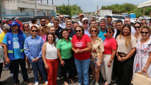 Prefeita de Grossos boicota agenda de Fátima e não participa da entrega da Rodovia Dehon Caenga