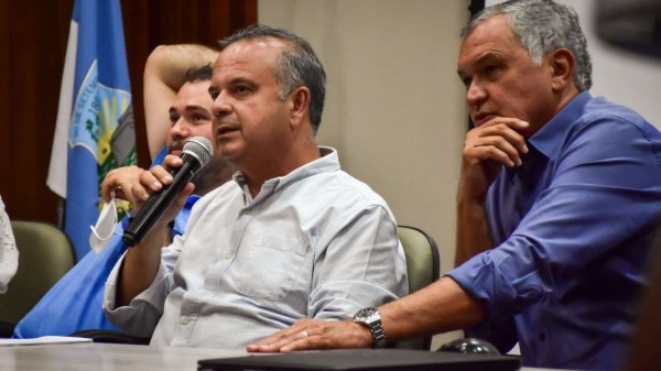 VÍDEO: Rogério faz apelo para que Fátima 'não atrapalhe' obra da Estrada do Melão 