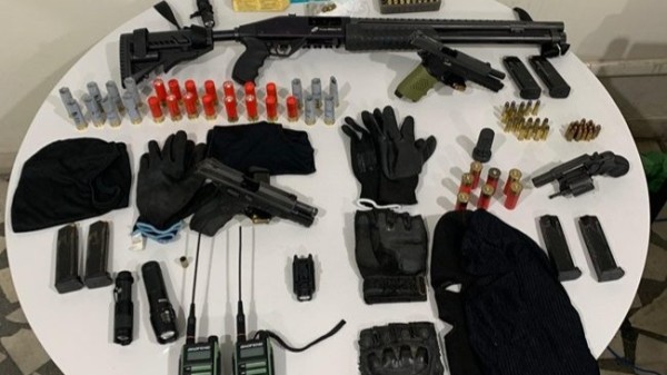 Polícia prende PMs do Ceará suspeitos de envolvimento em homicídios em Mossoró