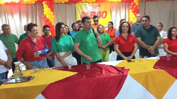 Larissa Rosado oficializa apoio do PSB à pré-candidatura de Lawrence Amorim