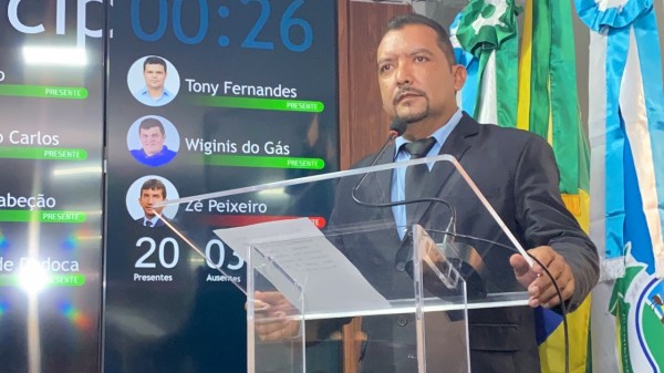 Vereador Marrom Lanches toma posse na Câmara Municipal de Mossoró