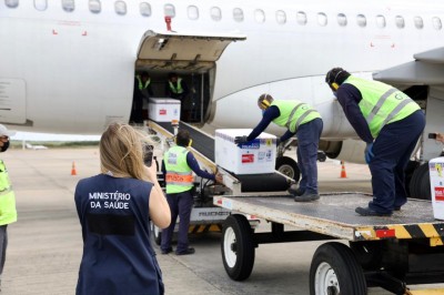 RN recebe nesta quarta (30) mais um lote com 67 mil doses de vacinas