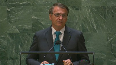 Na ONU, Bolsonaro enaltece campanha de vacinação, autonomia médica e condena passaporte da vacina