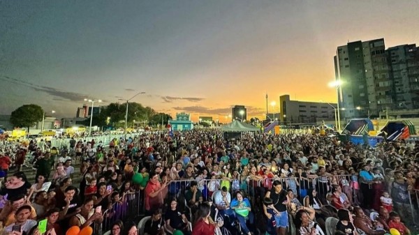 Festa das Crianças em Mossoró reúne mais de 20 mil crianças e pais na Estação das Artes