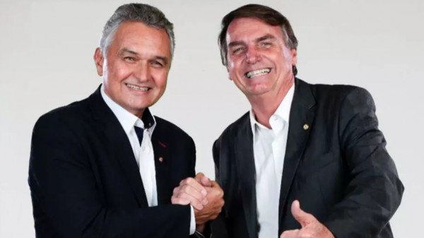 Janela partidária deixa partido de Bolsonaro com a maior bancada da Câmara