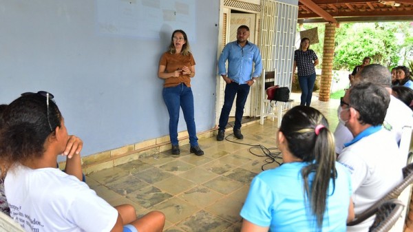Prefeitura realiza ações educativas sobre saúde animal na zona rural de Mossoró