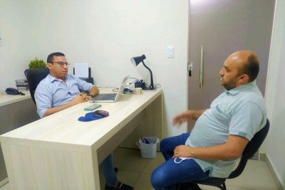 Vereador Edson Carlos vai à Brasília em busca de recursos para construção de UBS do Bom Jardim