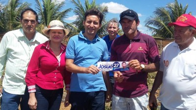 JosuÃ© Moreira e Dra. Karliana visitaram a MaÃ­sa e Pau Branco neste domingo