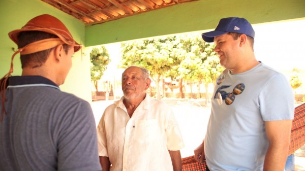 Na zona rural, Lawrence defende mais recursos para o setor agrícola