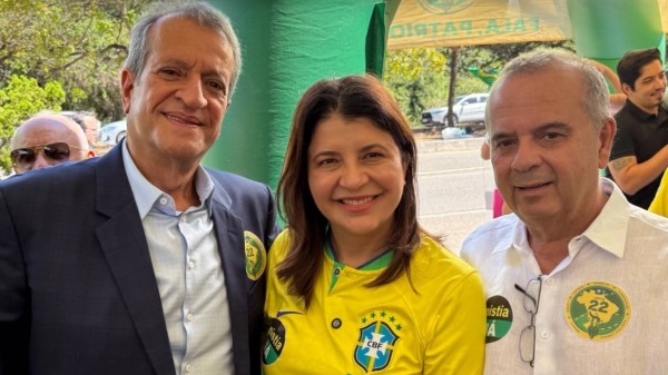 Carla Dickson de saída do União Brasil com um pé no PL de Bolsonaro