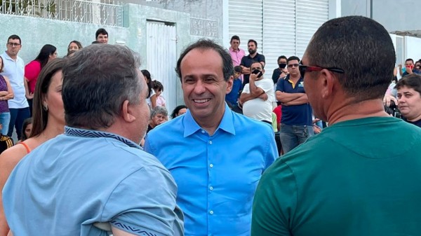 Fábio Dantas cresce em pesquisa e já aparece com 14,8%