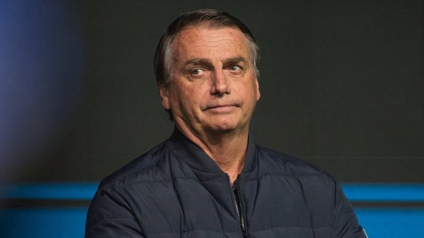 Argentina nega recebimento de pedido de asilo de Bolsonaro e contraria PF