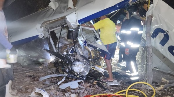 Em contato com o Blog, bombeiro relata que pilotos notaram perda de potência do motor antes da queda de avião em PDF