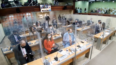 Deputados aprovam Reforma da PrevidÃªncia estadual e PEC Ã© promulgada