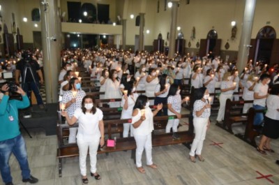 Missa em homenagem aos profissionais da saÃºde abre os festejos de Santa Luzia deste ano