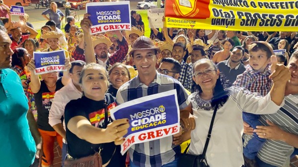 Professores: Allyson recebe grevistas, enquanto governadora se esconde na Europa