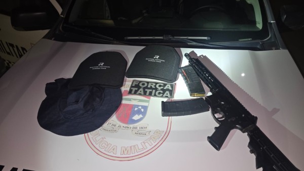Arsenal de guerra: Polícia apreende fuzil e granada em operação na zona rural de Mossoró