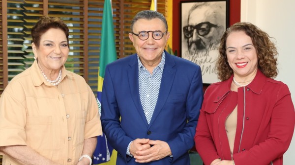 Larissa Rosado é oficializada presidente do PSB no RN