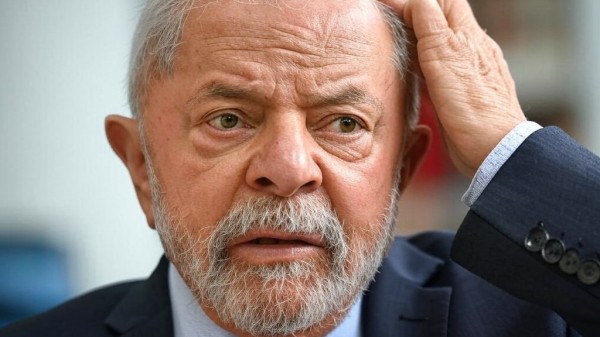 Popularidade de Lula despenca: apenas 24% aprovam governo, enquanto 41% reprovam, aponta Datafolha