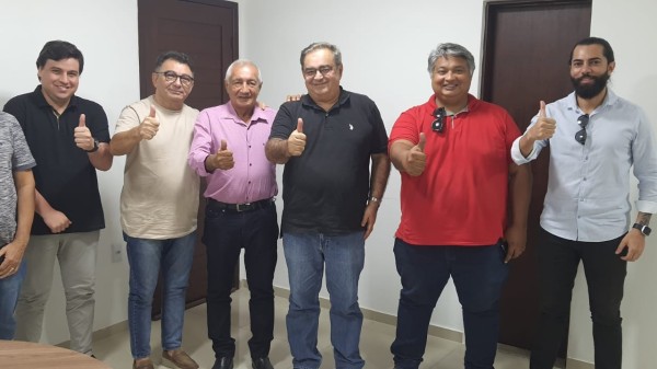 Raimundo Da Casa de Saúde e Flávio Veras juntos na eleição de Macau