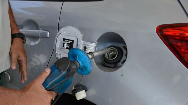 Petrobras reduz preço de gasolina em R$ 0,25 por litro