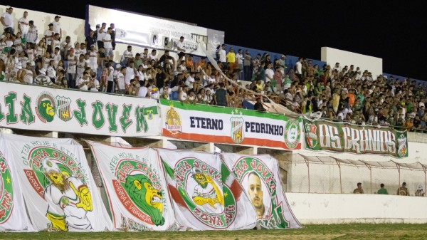 Baraúnas anuncia liberação das torcidas organizadas do clube