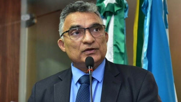 Vereador anuncia pré-candidatura e compromisso com a melhoria da Educação