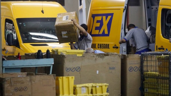 Correios exigem CPF ou CNPJ de remetentes de encomendas nacionais