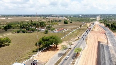 Bancada do RN retira emendas da Reta Tabajara para compra de vacinas e obras são paralisadas por falta de recursos
