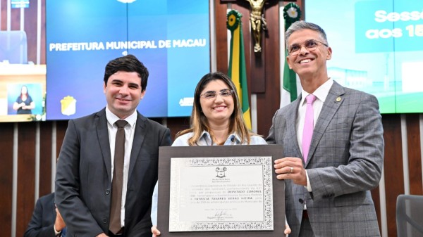 Coronel Azevedo homenageia os 150 anos de Macau em Sessão Solene na ALRN