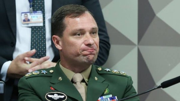 Moraes manda Mauro Cid de volta à prisão após depoimento ao STF