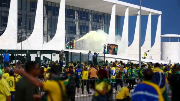 Governo Lula ignorou protocolo de segurança no Palácio do Planalto, revela documento do GSI
