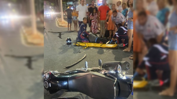 URGENTE: Acidente deixa entregador do Ifood ferido na Av. João da Escossia em Mossoró