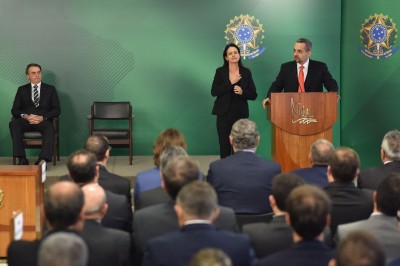 Governo Federal vai liberar R$ 1,5 bi para educaÃ§Ã£o