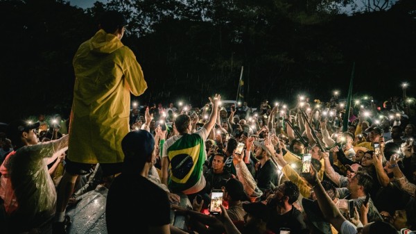 Caminhada até Brasília transforma Nikolas em símbolo de uma nova direita