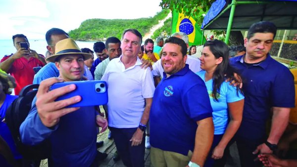 Rota 22: Bolsonaro retorna ao RN e visita Engorda de Ponta Negra