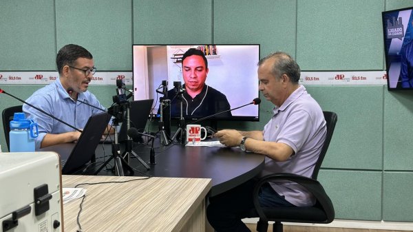 ‘A direita em Mossoró tem lado, e o nosso candidato é Genivan’, afirma Rogério sobre apoio de Bolsonaro