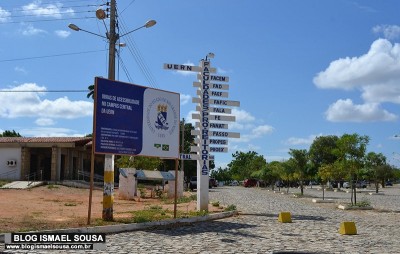 Assaltantes fazem arrastÃ£o na Uern e roubam alunos e professores