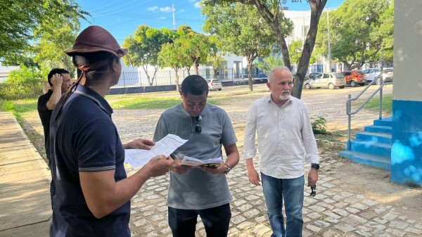Allyson anuncia asfalto na rua de acesso à Faculdade de Medicina da UERN